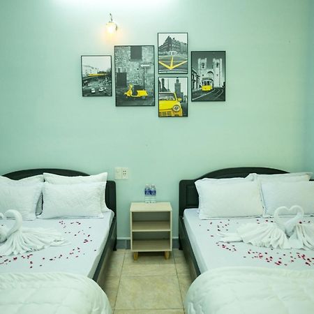 Nhà Nghỉ Kim Lài Pleiku Extérieur photo