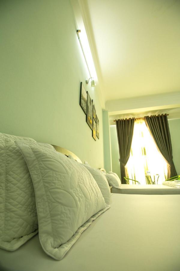 Nhà Nghỉ Kim Lài Pleiku Extérieur photo