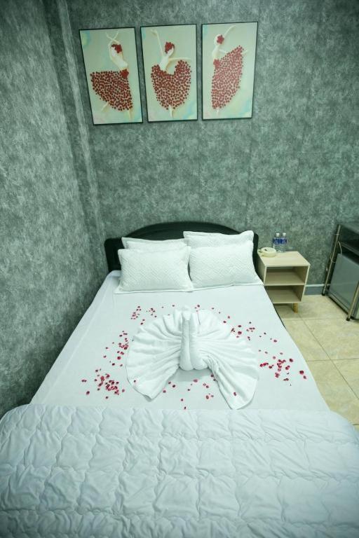 Nhà Nghỉ Kim Lài Pleiku Extérieur photo